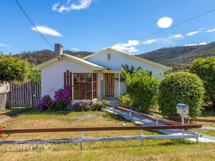 192 Bligh Street, Warrane TAS 7018