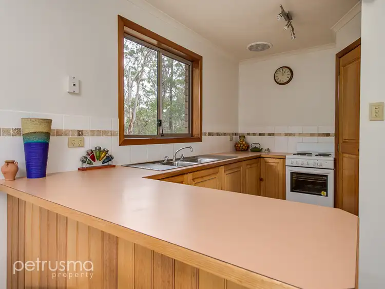 Fifth view of Homely villa listing, 2/7 Summer Court, Mount Nelson TAS 7007