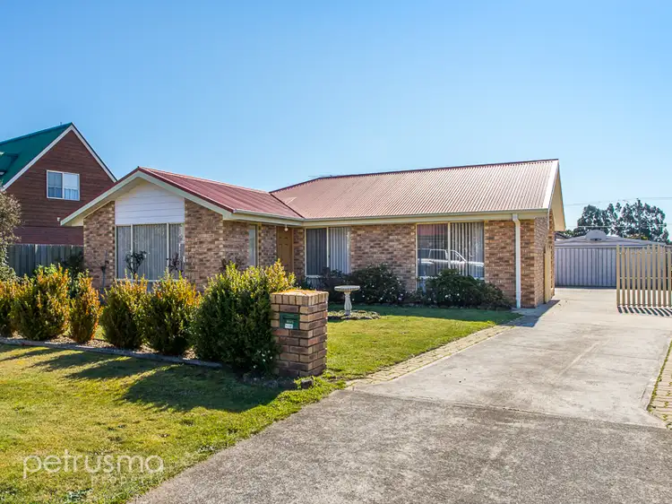 11 Peppermint Place, Margate TAS 7054