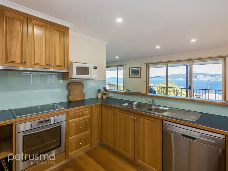 Fifth view of Homely house listing, 565 Oceana Drive, Howrah TAS 7018