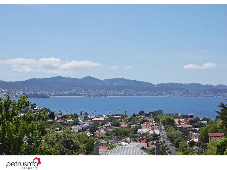 4 Reynolds Court, Dynnyrne TAS 7005