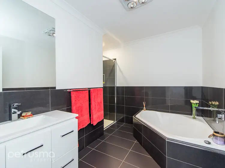 Fifth view of Homely unit listing, 2/53 Mariah Crescent, Oakdowns TAS 7019