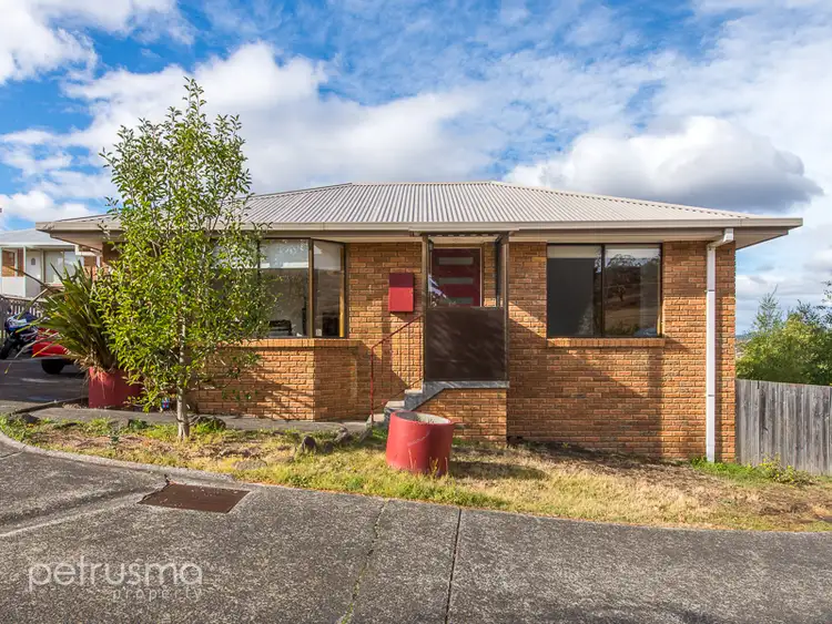 1/88a Hilton Road, Claremont TAS 7011