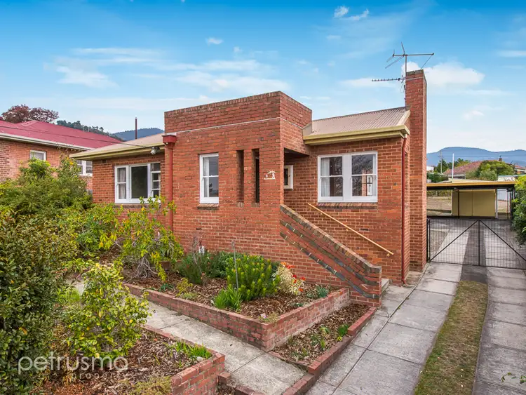 8 Walker Street, Rosetta TAS 7010