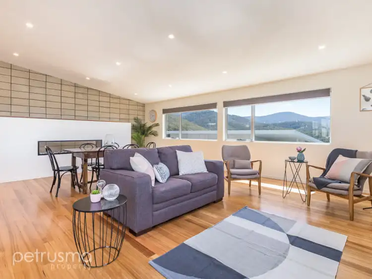 Sixth view of Homely house listing, 2/26 Jeannette Court, Lenah Valley TAS 7008