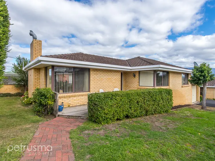 Main view of Homely villa listing, 1/26 Hymettus Street, Howrah TAS 7018