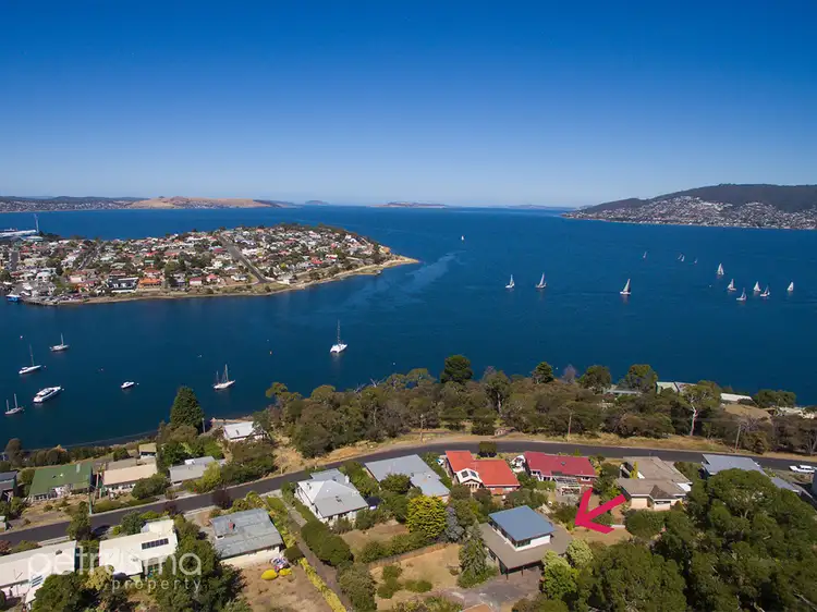 64 Leura Street, Rosny TAS 7018