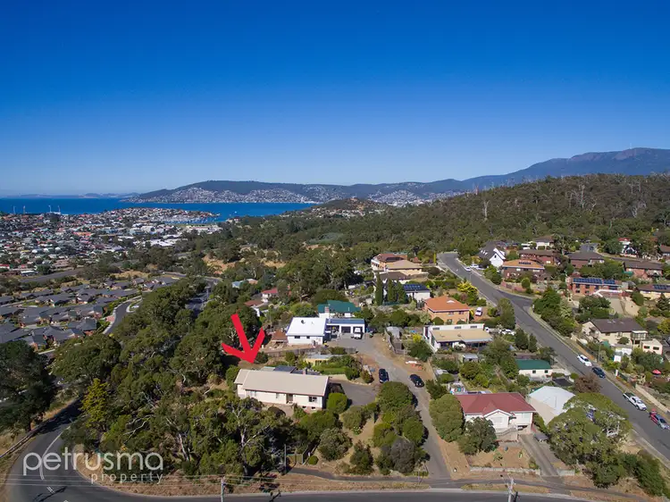 62 Gordons Hill Road, Lindisfarne TAS 7015