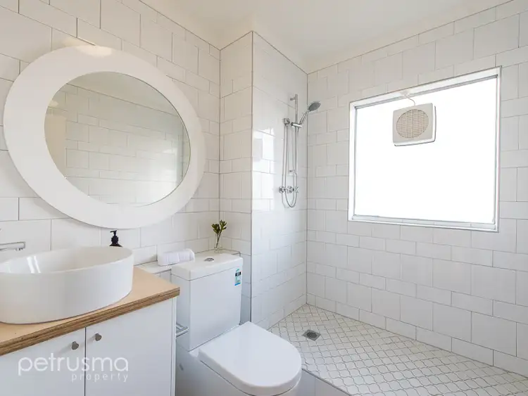 Sixth view of Homely unit listing, 11/7 View Street, Sandy Bay TAS 7005