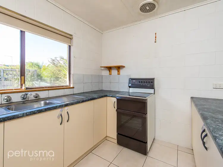 Fifth view of Homely unit listing, 2/1 View st, Blackmans Bay TAS 7052