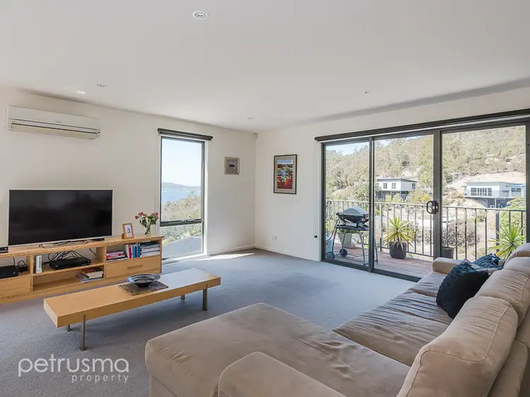 Fourth view of Homely unit listing, 1/7 Gardenia Grove, Sandy Bay TAS 7005