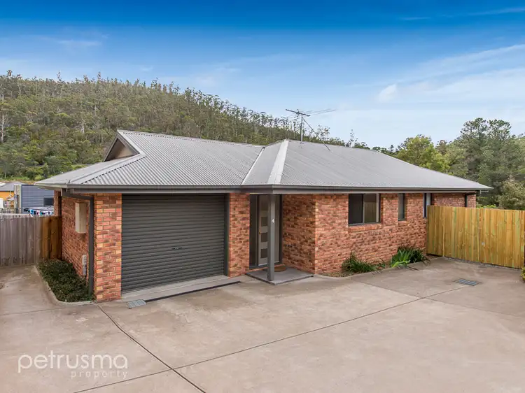 4/3 Joshua Street, Mornington TAS 7018