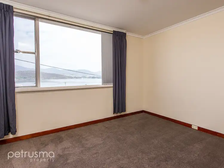 Fifth view of Homely unit listing, 2/5 Chatsworth Street, Rose Bay TAS 7015