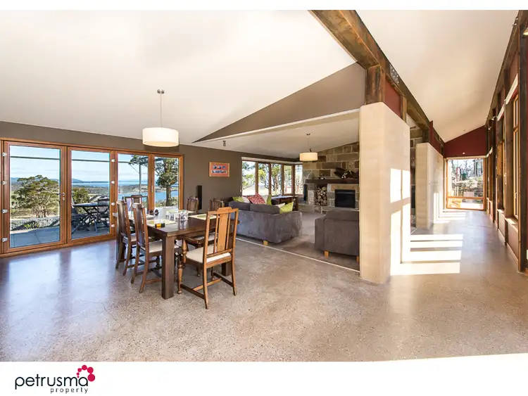 410 Sugarloaf Road, Carlton River TAS 7173