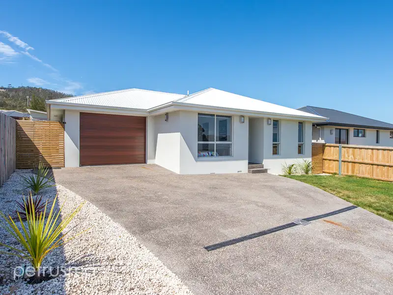 Main view of Homely unit listing, 2/53 Mariah Crescent, Oakdowns TAS 7019