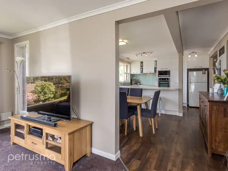 Fourth view of Homely house listing, 27 Robin Court, Lindisfarne TAS 7015