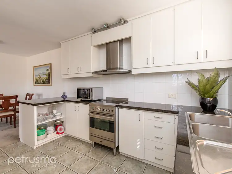Fifth view of Homely apartment listing, 1/46 Marieville Esplanade, Sandy Bay TAS 7005