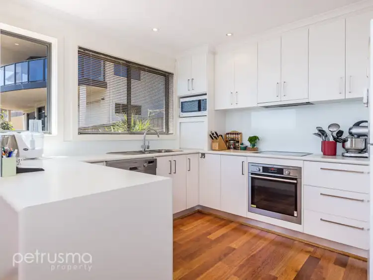 Fifth view of Homely unit listing, 1/672 Oceana Drive, Tranmere TAS 7018