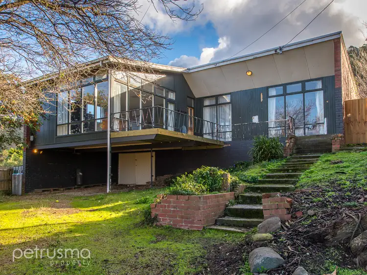 11 Louden Street, South Hobart TAS 7004