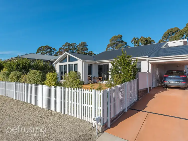 1/5 Lomandra Drive, Blackmans Bay TAS 7052