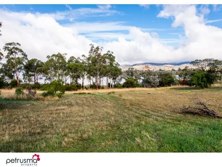 7 Fisher Drive, Herdsmans Cove TAS 7030