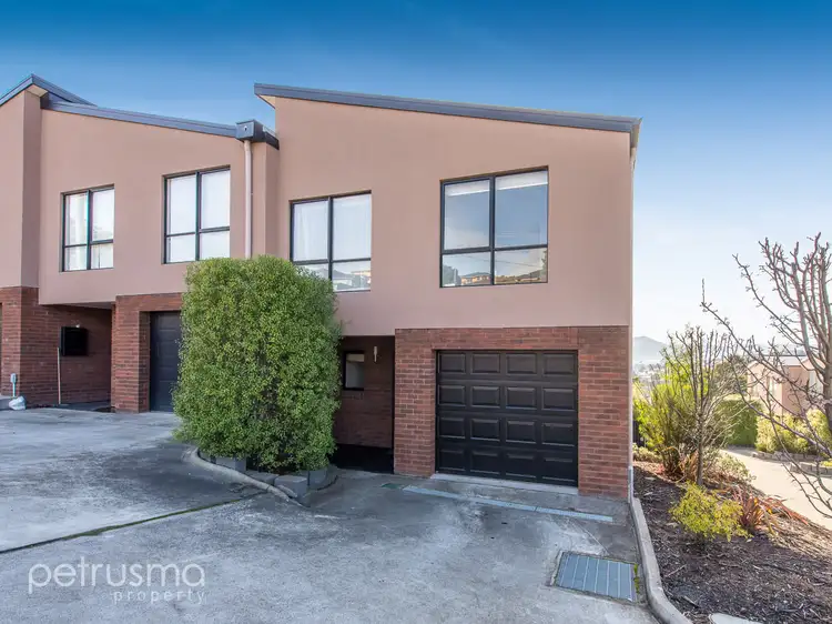 3/4 Nagle Place, Glenorchy TAS 7010