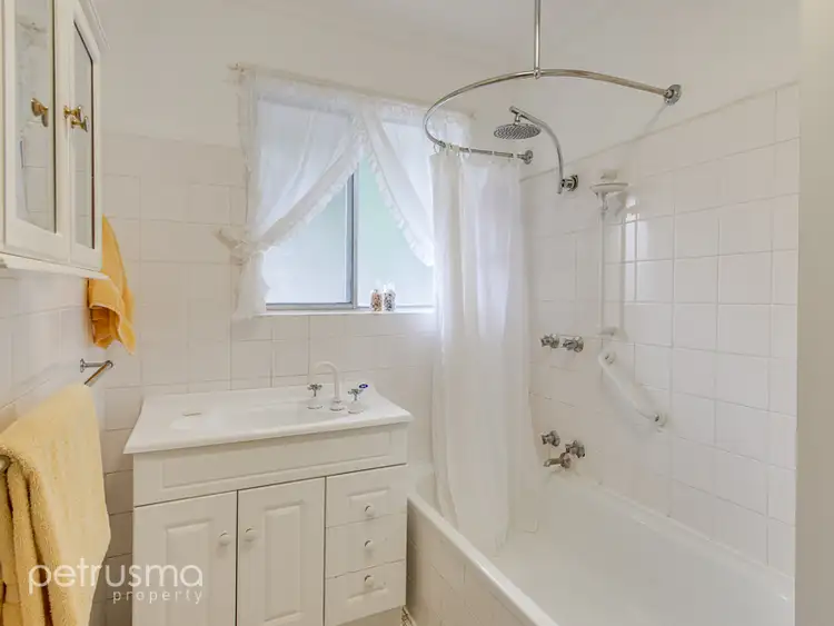Sixth view of Homely unit listing, 4/185 Channel Highway, Taroona TAS 7053