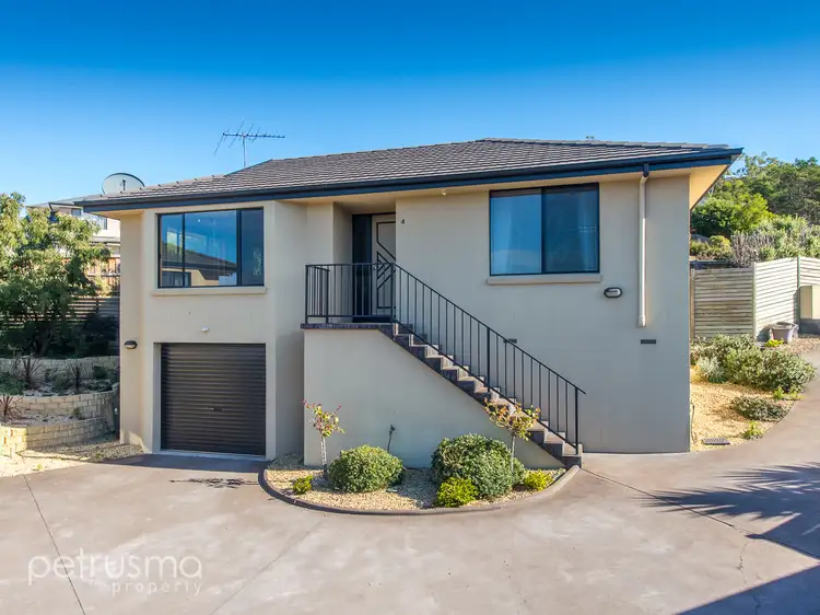 4/2 Sandringham Place, Howrah TAS 7018