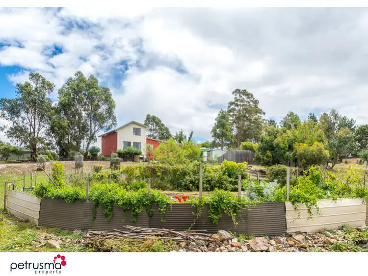 17 Poimena Drive, Margate TAS 7054