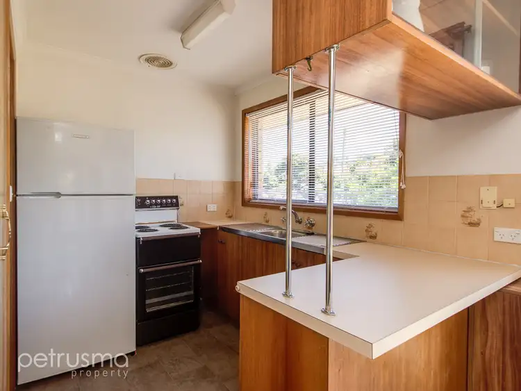 Fifth view of Homely villa listing, 1/67 South Street, Bellerive TAS 7018