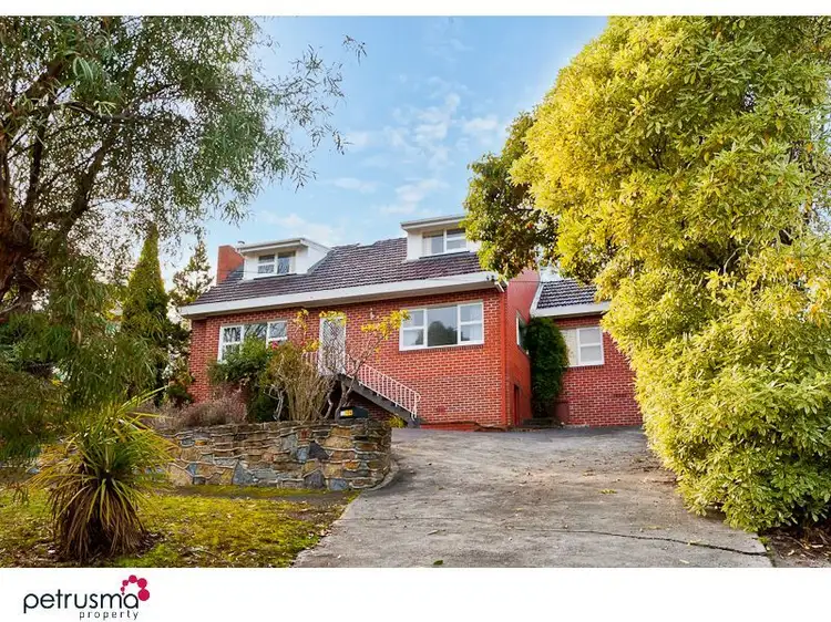 106 Clinton Road, Geilston Bay TAS 7015