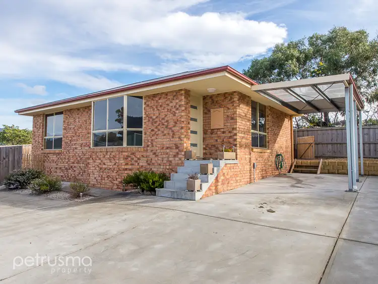 2/61 Churinga Waters Drive, Old Beach TAS 7017