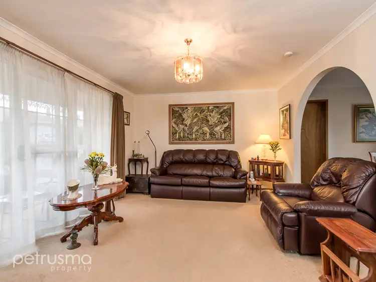 Fourth view of Homely villa listing, 5/12 Milford Street, Lindisfarne TAS 7015