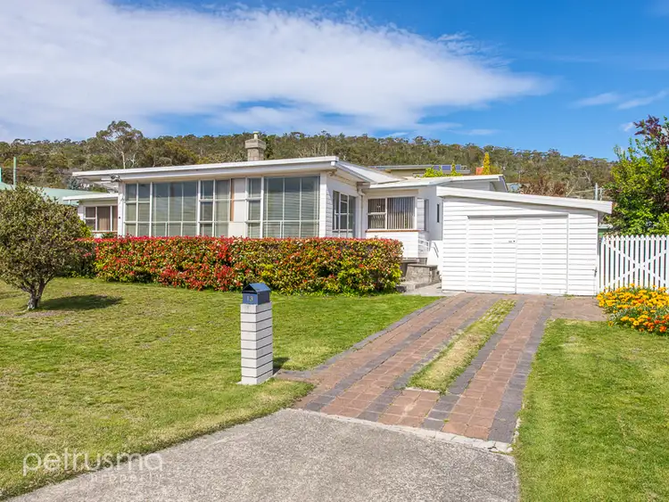 13 Granville Avenue, Geilston Bay TAS 7015