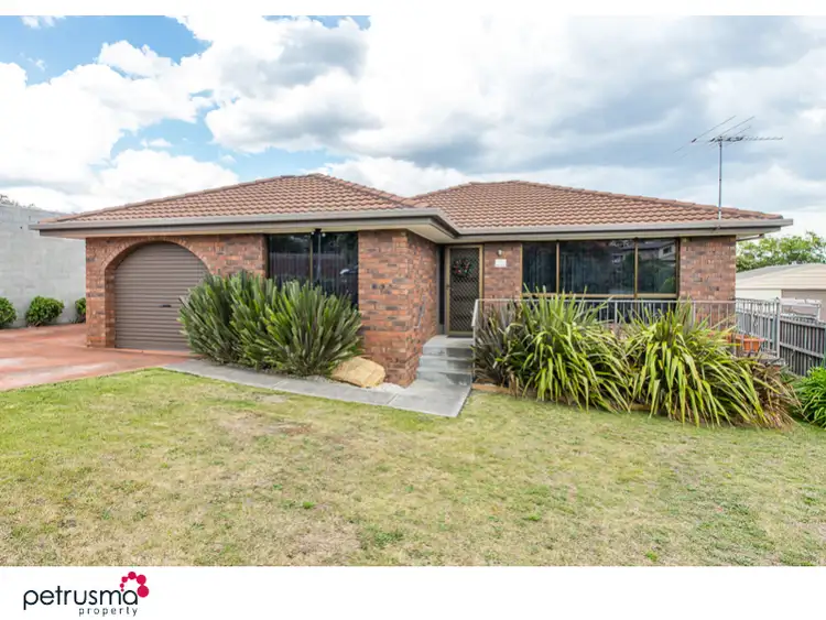 Main view of Homely villa listing, 1 / 1 Carmont Court, Howrah TAS 7018