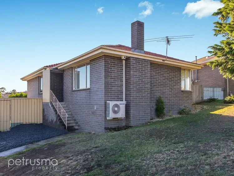 2 Long Court, Herdsmans Cove TAS 7030