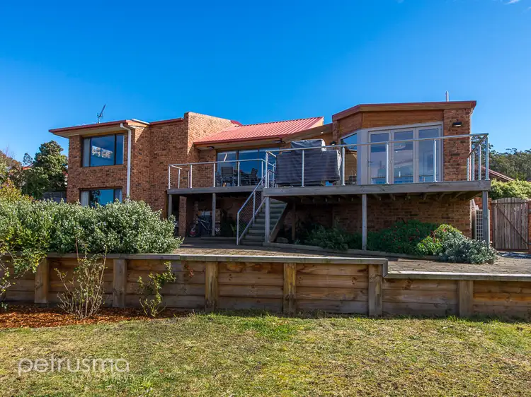 7 Jade Court, Blackmans Bay TAS 7052