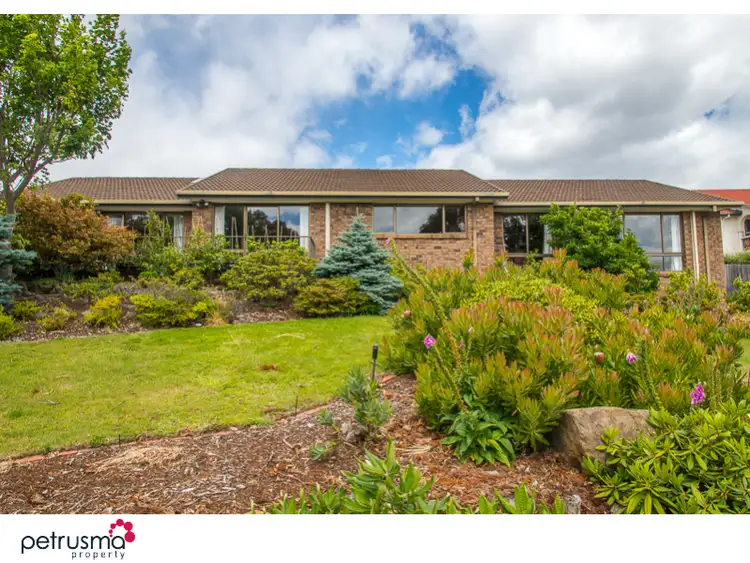 21 Officer Street, Rosetta TAS 7010