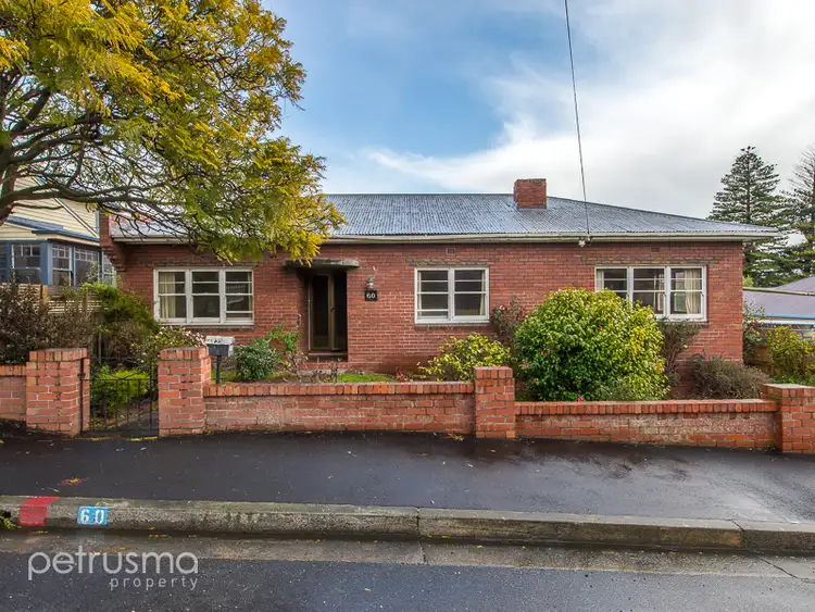 60 Bay Road, New Town TAS 7008