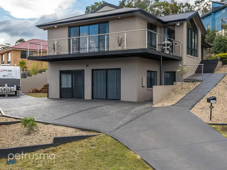 24 Florelyn Terrace, Geilston Bay TAS 7015