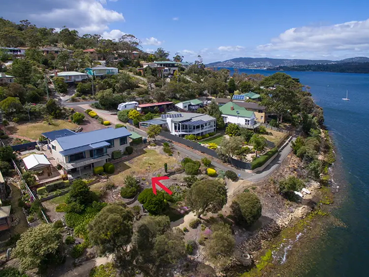 81 Derwent Avenue, Geilston Bay TAS 7015