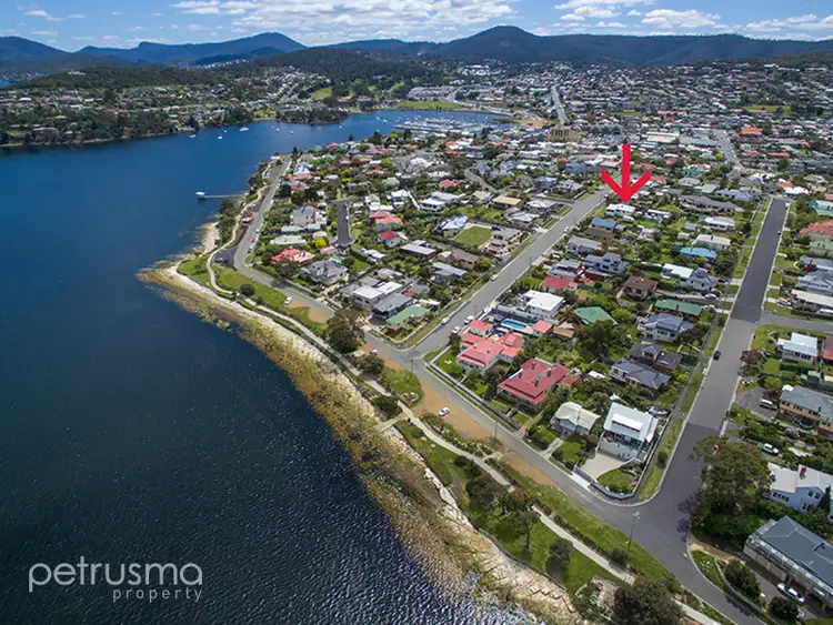 15 Dillon Street, Bellerive TAS 7018