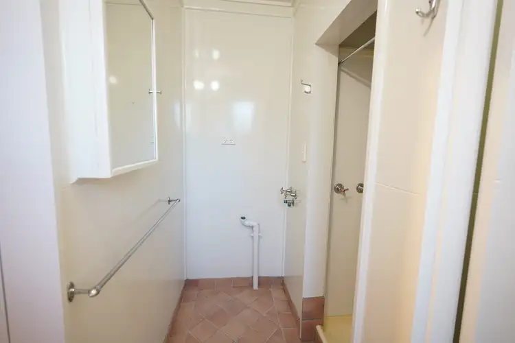 Fifth view of Homely studio listing, 8/8 William St, Newtown VIC 3220