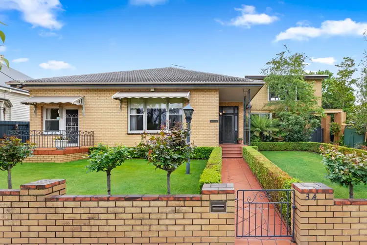 34 Buckland Ave, Newtown VIC 3220
