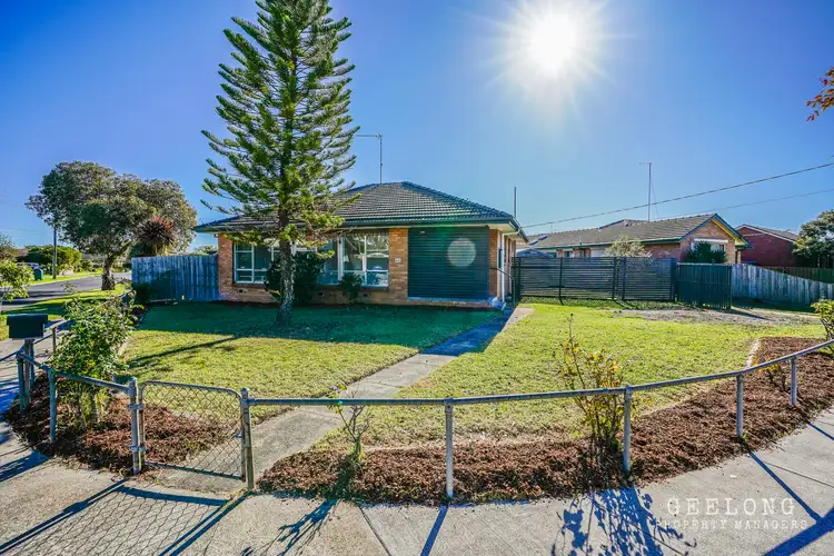 43 Neptune Ave, Newcomb VIC 3219