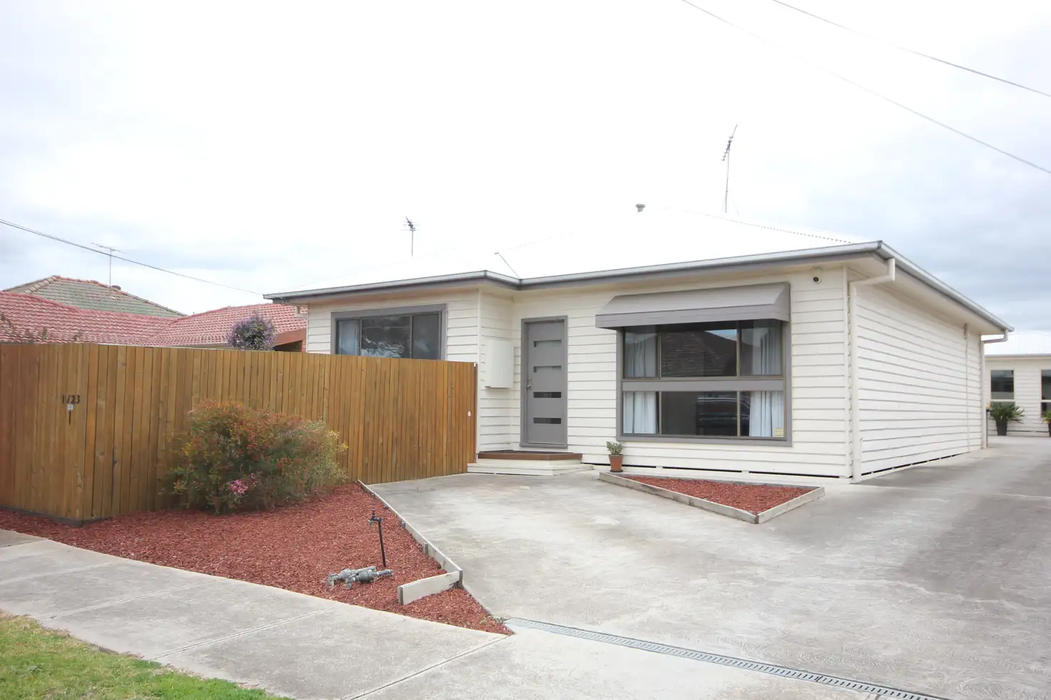 Main view of Homely unit listing, 1/23 Maple Crescent, Bell Park VIC 3215