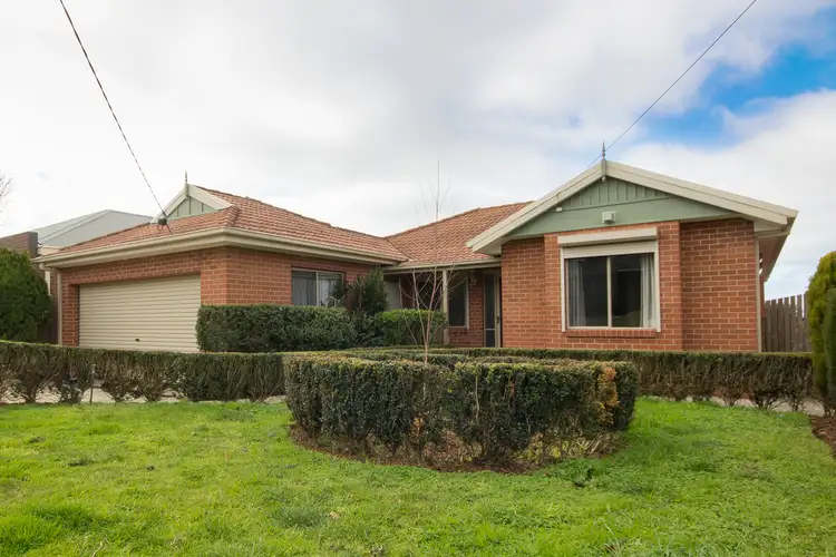 10 Darcy Cres, Bell Post Hill VIC 3215
