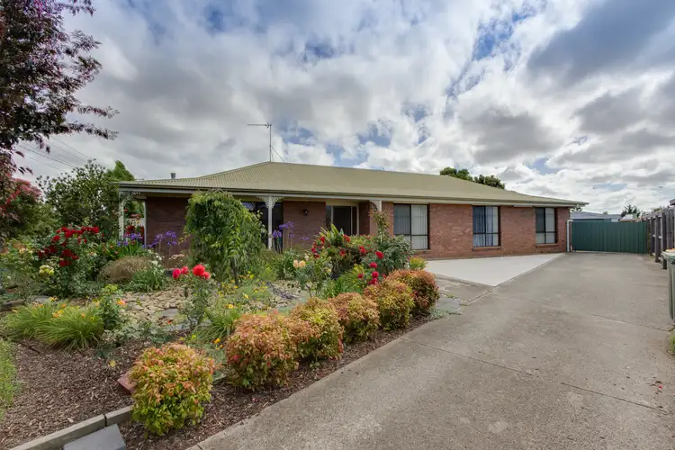 4 Govett Cres, St Albans Park VIC 3219