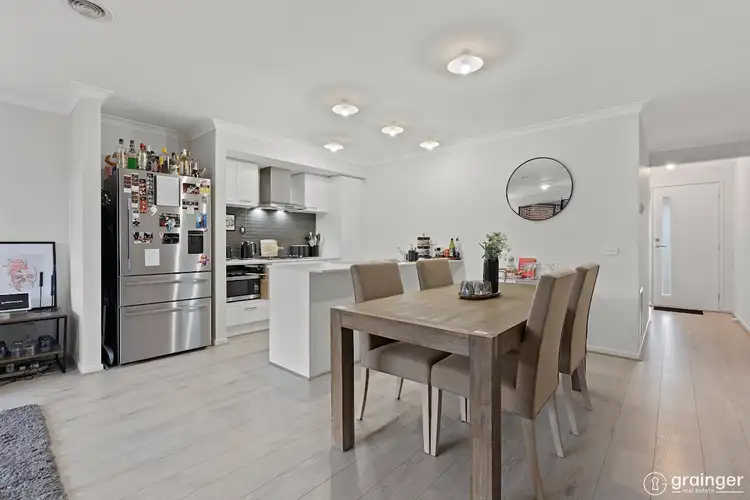 67 Beatrix Circuit, Officer VIC 3809