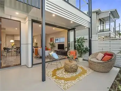 Second view of Homely townhouse listing, 5/26 Clive Street, Annerley QLD 4103